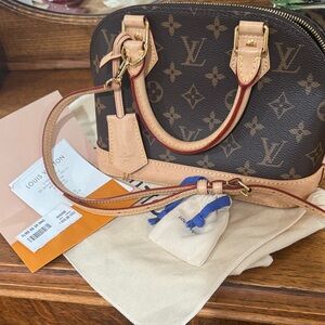 Authentic Alma BB new style with Adjustable Strap. Bought in 2024. With receipt
